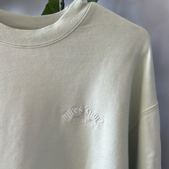 Apres Sport Tea You Crewneck, VGUC, xs - Picture 2 of 9
